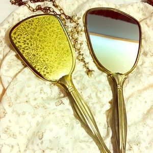 Vanity Mirror & Brush Set.